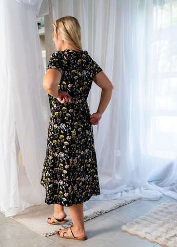 Черное платье Трикомир с цветочным принтом