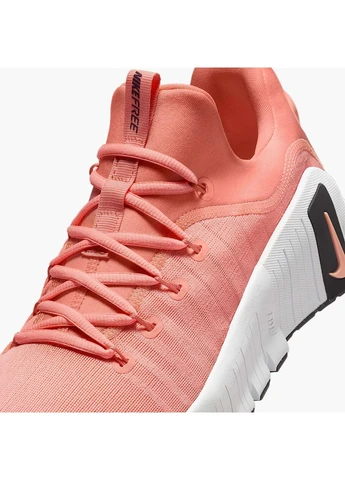 Персиковые демисезонные кроссовки free metcon 6 peach fj7127-800 Nike
