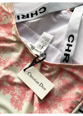 Розовый летний женский купальник сплошной бело dior / женский купальник с принтом бело-розовый / женский стильный купальник No Brand
