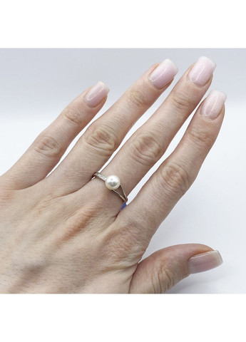 Кольцо серебряное с перламутром 17 1,96 г No Brand (370142303)