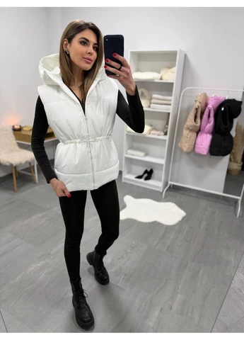 Женский утепленный жилет с капюшоном No Brand (381478802)