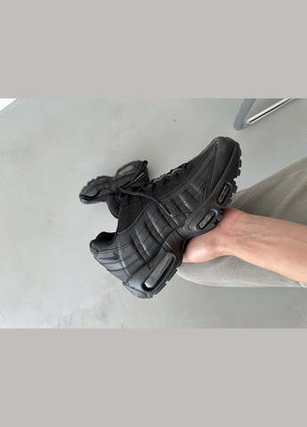 Черные демисезонные кроссовки мужские и женские nike air max 95 black | найк аир макс 95 черные No Brand