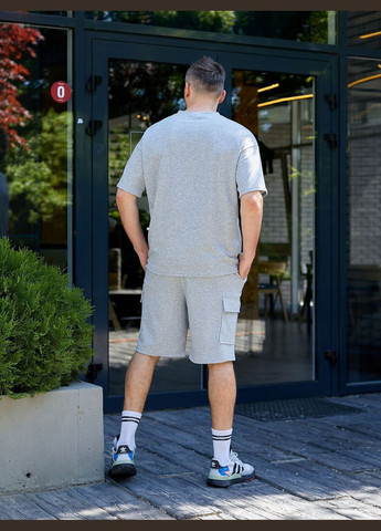 Серый костюм футболка+штаны No Brand