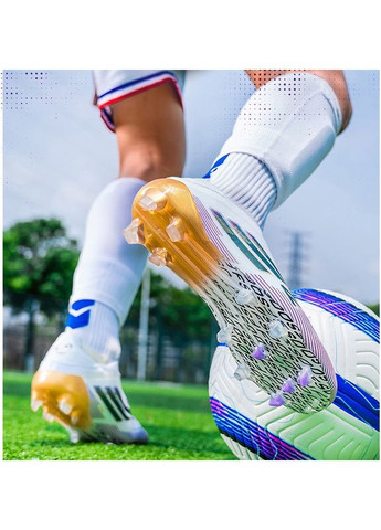 Белые футбольные бутсы No Brand без шнурков