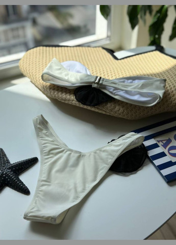 Молочний жіночий купальник з трояндами Simply sexy