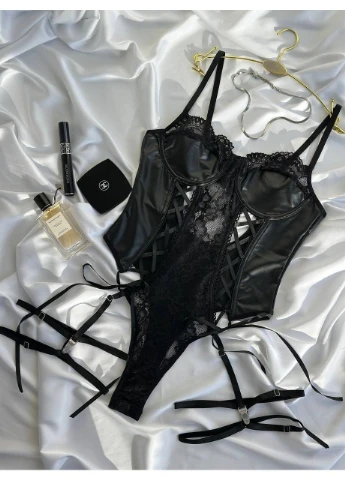 Боді жіноче + гартери No Brand (373069285)