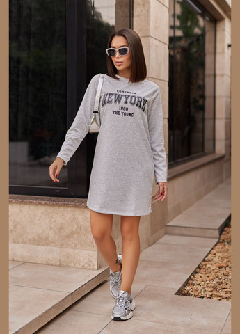 Сіра спортивне трикотажне плаття з написом Fashion Girl