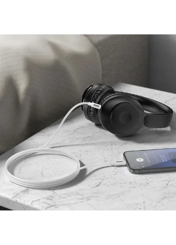 Аудиокабель BOROFONE BL20 3,5 мм до Lightning силиконовый 1 м белый No Brand BL20 True sound (401166095)