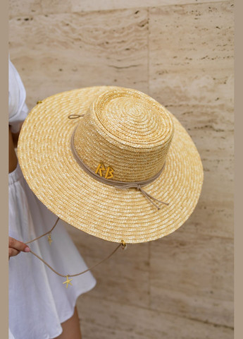 Летняя широкополая соломенная шляпа канотье с круглой тульей GAMBLER с пирсингом, подвесками и шнуром No Brand (325484535)