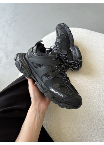Белые демисезонные кроссовки мужские balenciaga track black 542023 w No Brand