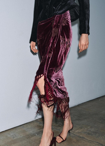 Бордовая цветочной расцветки юбка Zara