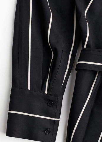 Чорна ділова сукня H&M в смужку