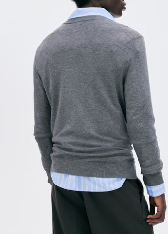 Сірий демісезонний светр H&M