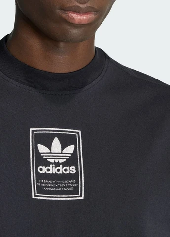 Чорна футболка elevated gfx adidas
