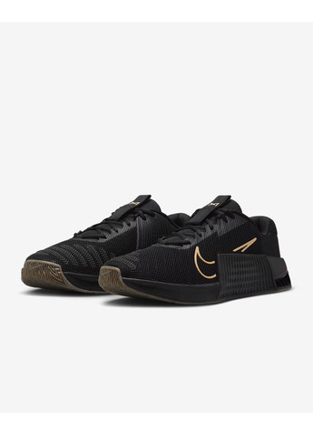 Комбіновані кросівки metcon 9 dz2617-007 всесезон Nike