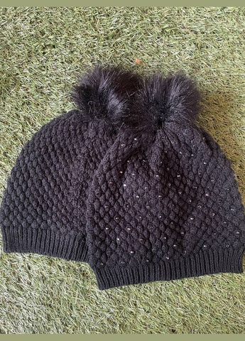 Шапка жіноча чорна з камінням C&A (305569908)