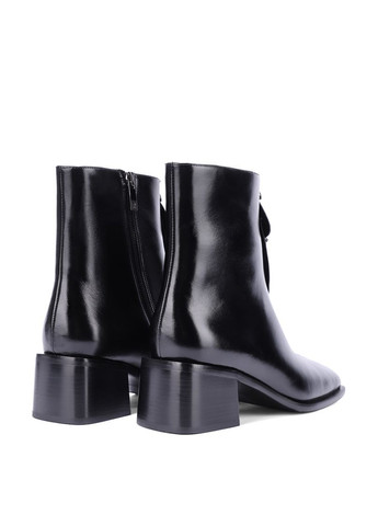 Жіночі Черевики F390-809-1 Чорний Масло шкіра MIRATON (365434800)