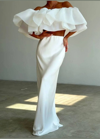 Ідеальна жіноча спідниця з королівського атласу SAVOY BRAND (327419703)