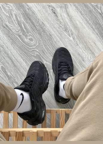 Черные демисезонные кроссовки мужские и женские Nike air max Tn plus black | Найк аір макс Тн плюс