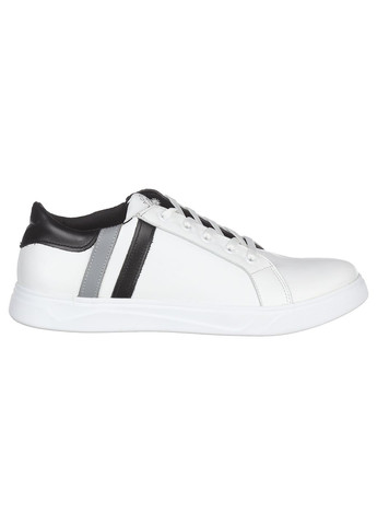 Белые демисезонные мужские кроссовки 135 бчс Trendy