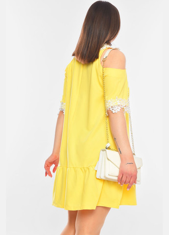 Жовтий джинсова сукня жіноча жовтого кольору силуетна Let's Shop однотонна