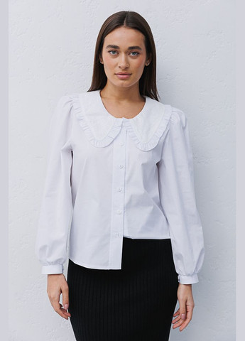 Белая демисезонная блуза с отложным воротником с вышивкой Arjen