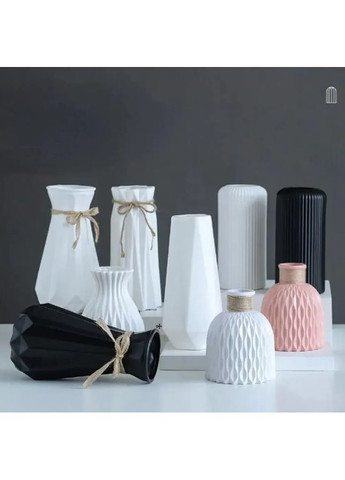 Ваза белая для цветов необычной формы No Brand (370893052)