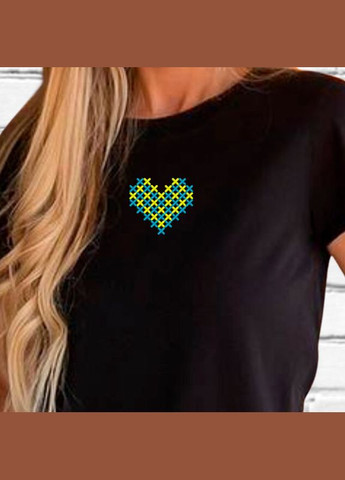 Футболка з вишивкою серце жіноча (682251-14-3) No Brand - (330816391)