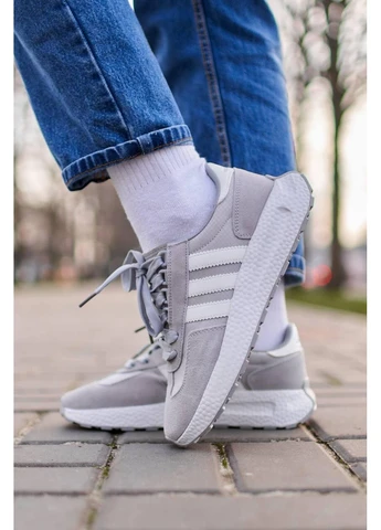 Белые демисезонные кроссовки мужские nike retropy white grey v2 найк ретропи белые No Brand