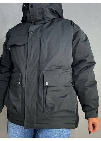 Черная демисезонная куртка женская 6617 парка с капюшоном и карманами оверсайз черная Snow Passion