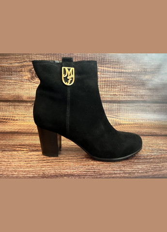 Осенние замшевые женские ботинки тм казаки Blizzarini из натуральной замши