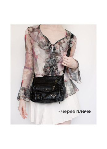 Сумка кросс-боди с металлическими сердечками кожаная ретро гранж черный много карманов большой мессенджер на молнии casual y2k No Brand (366669514)