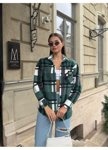 Зеленая рубашка No Brand