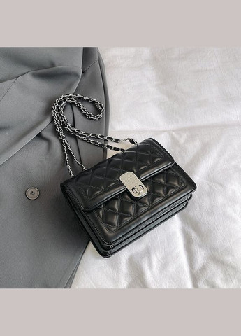 Жіноча сумка 1002 крос-боді на ланцюжку No Brand (344446745)