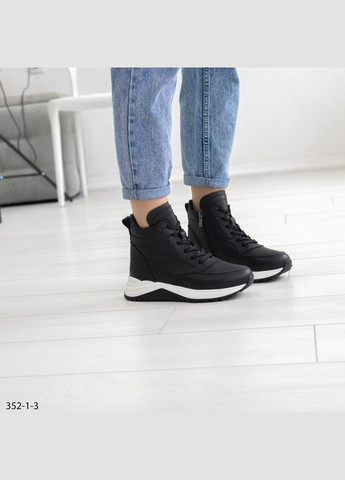 Комбіновані чорні жіночі зимові шкіряні черевики на шнурку No Brand