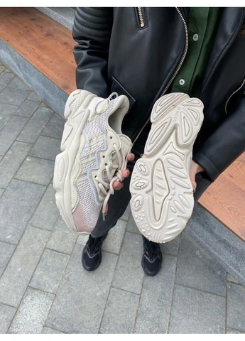 Бежевые демисезонные кроссовки мужские adidas ozweego adiprene pride beige 6 адидас озвиго бежевые No Brand