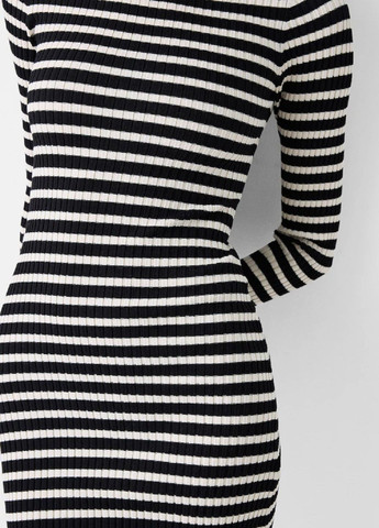 Черно-белое кэжуал платье Bershka в полоску