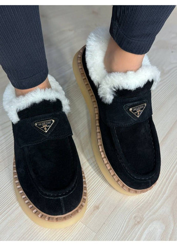 Осенние ботинки женские 69-2 замшевые лоферы на меху черные Hengji из натуральной замши