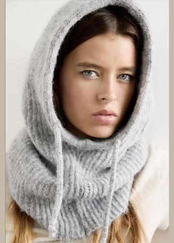 Pull & Bear стильная шапка балаклава однодырочная серый спортивный, деловой, повседневный, кэжуал, вечерний полиамид, полиэстер, шерсть производство -