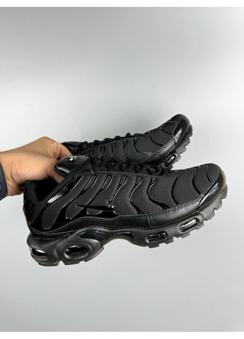 Білі Осінні кросівки nike air max plus triple black 604133-050 No Brand