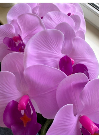 Вазон орхидеи искусственного латексного светло-розового цвета на одну ветку 60 см. Пластмакс (372838018)