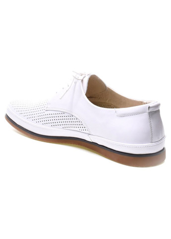 Белые туфлі Veritas