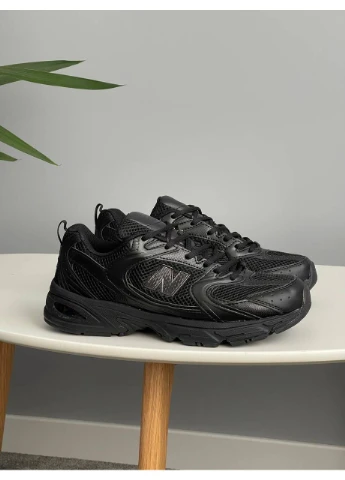 Чорні кросівки чоловічі і жіночі new balance 530 black | нью беланс 530 чорні демісезон No Brand