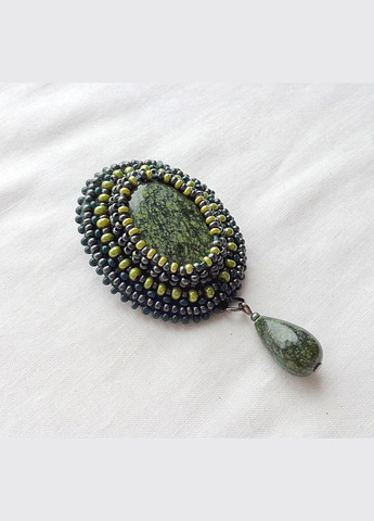 Авторська брошка ручної роботи з бісеру з натуральними каменями "Господиня мідної гори" No Brand (349843439)