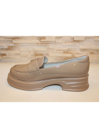 No Brand Туфлі жіночі бежеві демісезонні лофери бежевий з штучна шкіра, — демісезон (353305865)