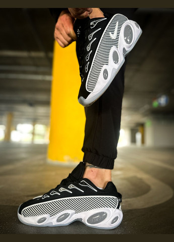 Черно-белые всесезонные кроссовки мужские nike nocta glide drake black white найк х нокта дрейк глайд черно-белые No Brand