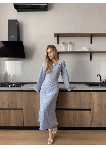 Голубое платье в цветок макси Fashion