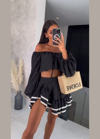 Жіночий літній костюм блуза з відкритими плечима та спідниця міні з рюшами MonCher (338186230)