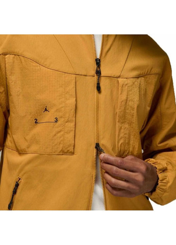 Желтая куртка мужская 23 engineered yellow dq8059-712 Air Jordan