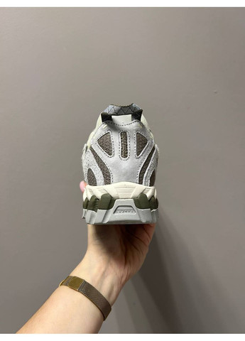 Белые демисезонные кроссовки new balance 610 brighton grey mushroom ml610te No Brand